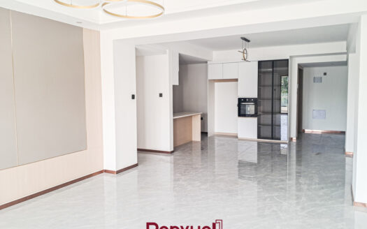 Riverside Dr 3 Bedroom Apartment for Rent